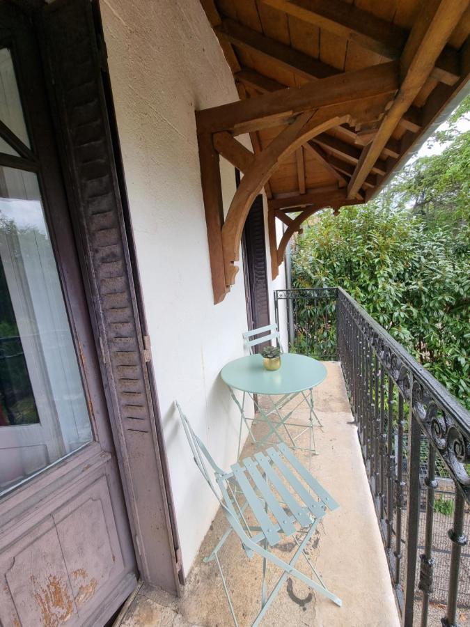 Le Manoir- Cluny Bed & Breakfast Luaran gambar