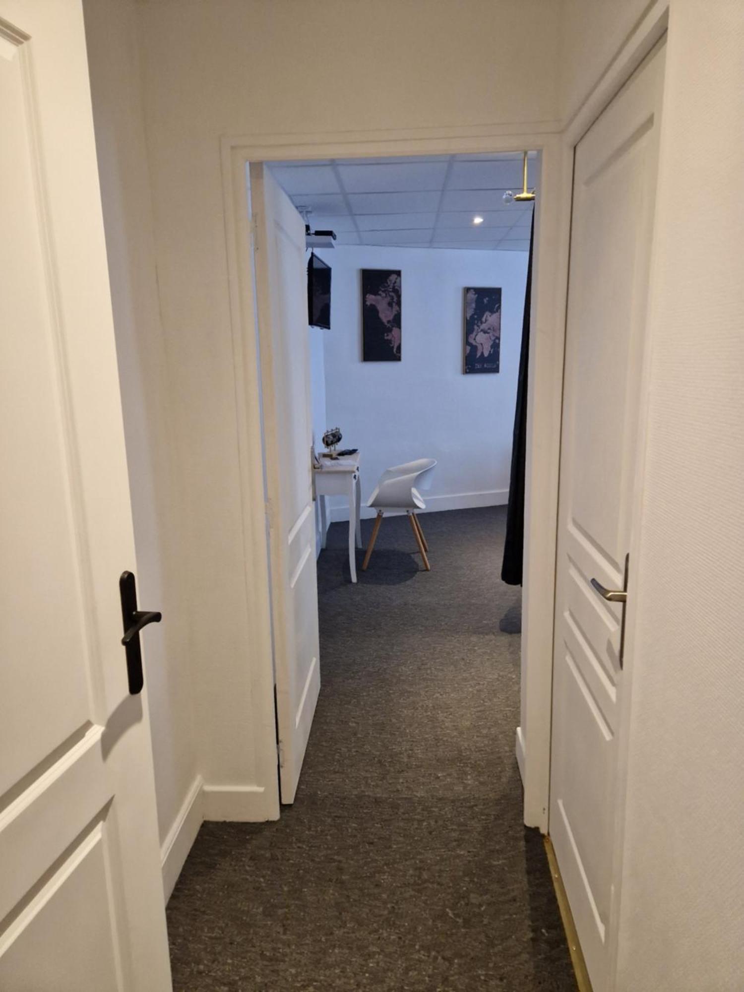 Le Manoir- Cluny Bed & Breakfast Luaran gambar
